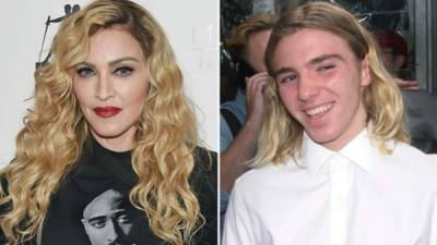 Madonna y su hijo Rocco.