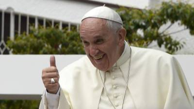 El papa lanzó el martes desde Ecuador un llamado a no ignorar a la 'madre Tierra' al invocar su encíclica verde en la gira por Sudamérica.