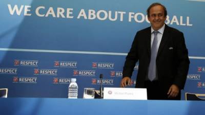 Michel Platini en una conferencia de prensa este viernes en Mónaco.