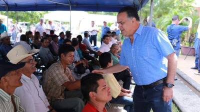 Armando Calidonio compartió con los productores.