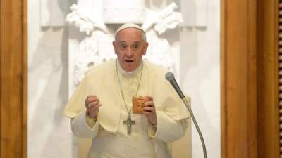 El papa Francisco responde una carta de seminaristas cubanos y pide que recen por él Imagen del Papa Francisco en Ciudad del Vaticano. EFE