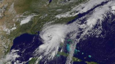 La mitad norte del estado de Florida (EEUU) se prepara para la llegada de Hermine.