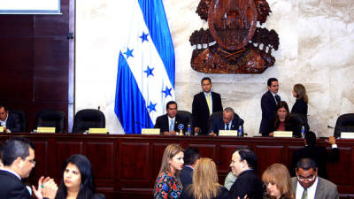 Oliva señaló en la sesión del martes que en los próximos días la Cámara Legislativa tendrá la obligación de nombrar varios funcionarios del Estado.