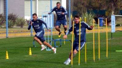 Lionel Messi no tuvo descanso y trabajó con sus compañeros. El crack argentino viajó a Argentina solo para jugar el amistoso ante Honduras.