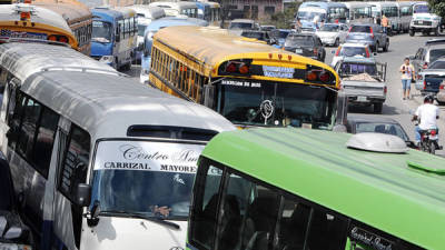 Solo una ruta de buses está trabajando en un porcentaje en la capital hondureña.