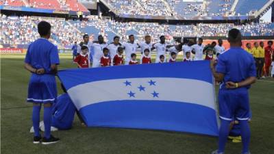 Honduras y Panamá abrieron la actividad del Grupo B en la Copa Oro.