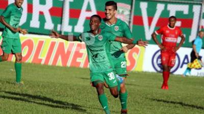 Edwin Solani marcó el segundo gol del Marathón contra la Real Sociedad. Foto Samuel Zelaya