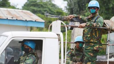 Soldados trabajan para las Naciones Unidas en los países infectados por ébola.