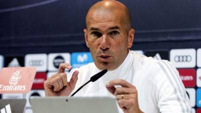 Zinedine Zidane en la rueda de prensa de este viernes en Valdebebas. Foto EFE