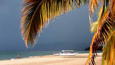 Las playas de Tela son ideales para el descanso y la relajación.