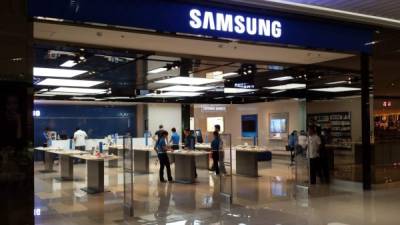 Samsung se mantiene de momento como primer fabricante mundial de teléfonos inteligentes.