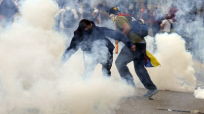 Las protestas del jueves fueron unas de las más violentas registradas en las últimas semanas.