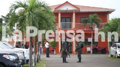 Autolote New Orlands en San Pedro Sula fue allanado por la 'Operación Avalanza II'.