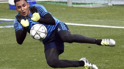 Keylor Navas durante el entrenamiento de este martes en el Real Madrid. Foto AFP