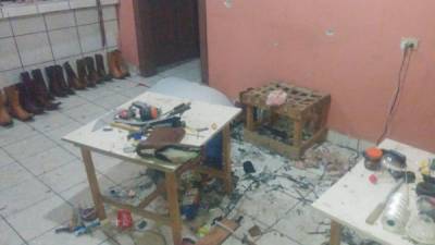 El centro de trabajo donde fue asesinado el joven zapatero.