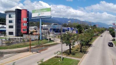 En el bulevar del sur, la Municipalidad también tapará baches con concreto hidráulico.