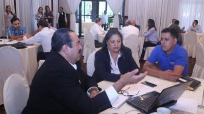 Empresarios en misión comercial de Puebla, México, realizada este año.