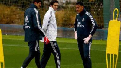 La llegada de Santiago Solari al banquillo del Real Madrid se ha convertido en una pesadilla para el tico Keylor Navas. El argentino ha decidido no darle minutos al costarricense y hoy se han revelado las razones de esta decisión. FOTOS AFP Y EFE.