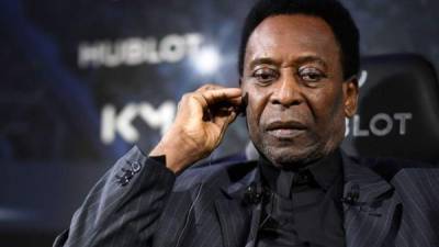 Pelé y su familia se encuentran de luto tras el fallecimiento de su hermano.