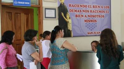 Las mujeres representan el 57% de las atenciones del centro. Foto: Cristina Santos