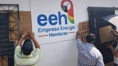 Abonados denuncian a la EEH de estar cobrando el doble, triple o más que lo que normalmente venían pagando por el servicio.