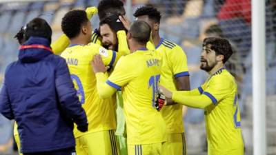 El Cádiz del 'Choco' Lozano se clasificó a la siguiente ronda de la Copa del Rey. Foto EFE