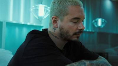 J Balvin relata en su documental 'The Boy from Medellín' cómo ha lidiado con la ansiedad y con la depresión a lo largo de los años.