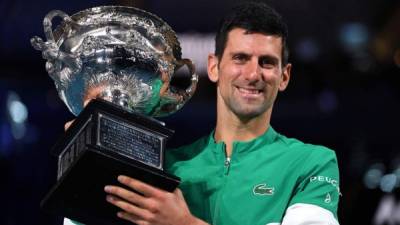 Novak Djokovic ganó su noveno título del Australian Open. Foto AFP