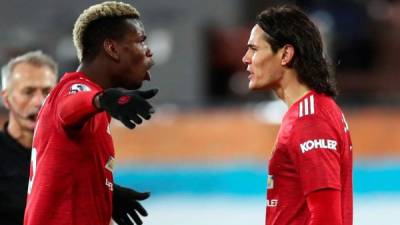 Paul Pogba y Edinson Cavani rescataron con sus goles al Manchester United en el campo del Fulham. Foto EFE