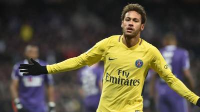 Neymar celebrando su gol marcado al Toulouse. Foto AFP
