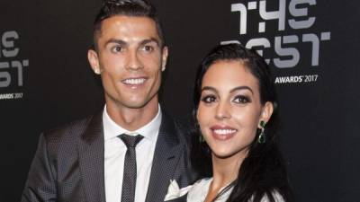 Georgina Rodríguez, de 22 años, dio a luz al cuarto retoño de Cristiano Ronaldo (32), el domingo pasado durante la tarde.