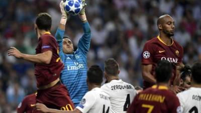Keylor Navas tuvo una destacada actuación con el Real Madrid ante la Roma. Foto AFP