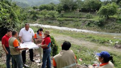 Técnicos de Copeco y de ingeniería municipal ya tienen el diseño del proyecto con el cual se protegerá a varias colonias de la orilla del río Pelo.