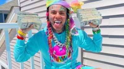 El récord criminal de Tekashi 6in9ine hace que su dinero no quiera ser recibido por organizaciones benéficas.