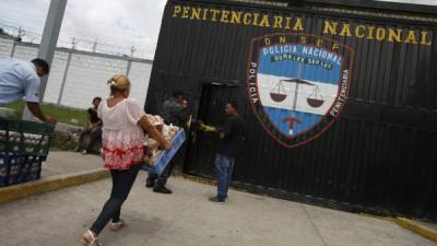 Centros penales en Honduras están llenos, ya que las penas por delitos son castigados solo con reclusión.