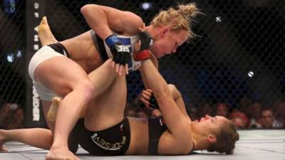 Holm es la nueva reina de la UFC tras noquear a Rousey.