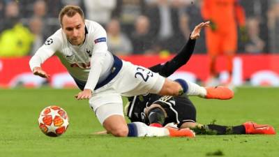 Eriksen no pudo evitar la caída del Tottenham ante Ajax.
