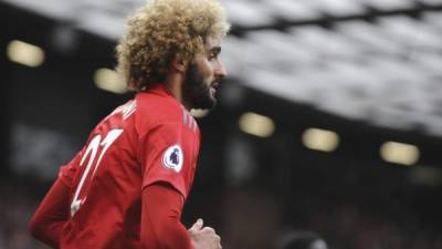 Marouane Fellaini, mediocampista belga del Manchester United, sorprendió en las últimas horas al publicar en su perfil de Instagram unas fotografías en donde mostró que se cortó su pelo.