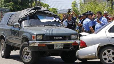 La camioneta del exalcalde impactó contra un turismo durante la persecución.