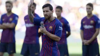 Lionel Messi es el primer capitán del Barcelona para esta temporada. FOTO AFP.