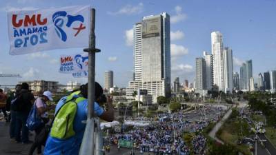 Está previsto que el papa Francisco llegue este miércoles a Panamá, donde será recibido por el presidente panameño, Juan Carlos Varela, y participará en una ceremonia de bienvenida.