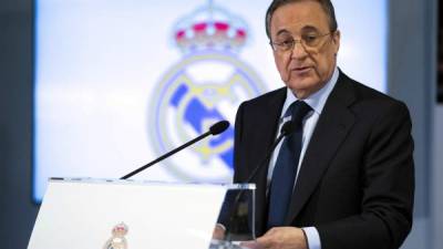 Florentino Pérez, presidente del Real Madrid, no podría fichar en dos mercados de piernas.