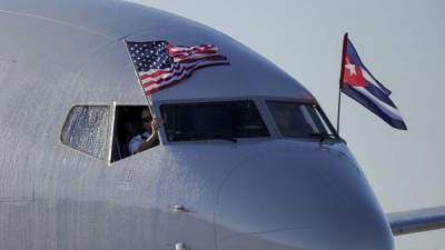 Al suspender los vuelos chárter públicos a nueve aeropuertos cubanos, Estados Unidos dificultará al régimen cubano el acceso a divisas de los viajeros estadounidenses.
