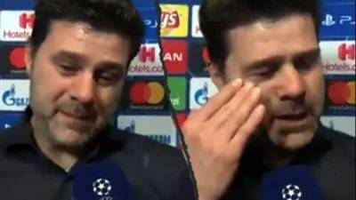 Mauricio Pochettino rompió a llorar al acordarse de su familia tras clasificar a la final de la Champions League.