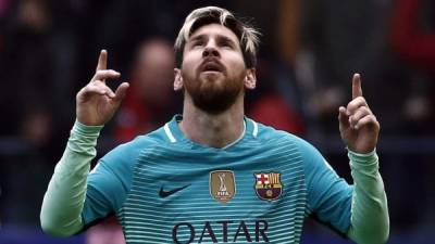 Lionel Messi marcó dos goles para la victoria del Barcelona contra el Osasuna. Foto EFE