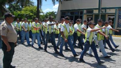 La Municipalidad asignará 100 elementos para resguardar los desfiles del 13, 14 y 15 de septiembre.