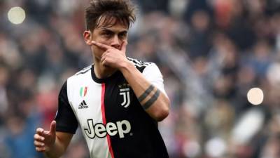 Paulo Dybala marcó el primer gol del partido de la Juventus ante el Brescia. Foto AFP