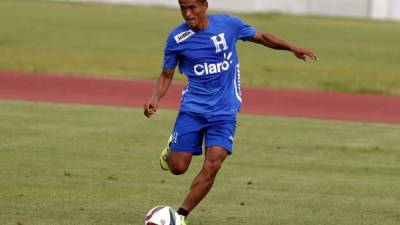 Andy Najar durante un entrenamiento de la Selección de Honduras en Houston.