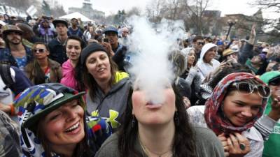 Uruguay abrió hoy su primera feria de marihuana.