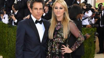 Ben Stiller y Christine Taylor en la gala MET del 2016. La pareja pidió privacidad en estos momentos. AFP.